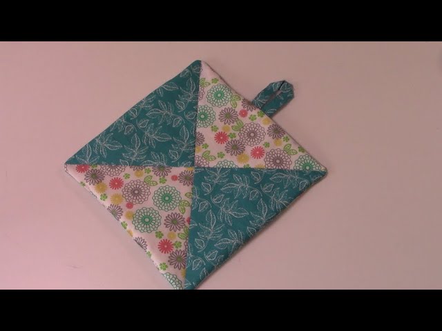 15 Minute Pot Holder by The Sewing Room Channel (1 year ago)