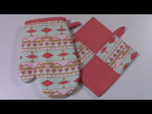 Beginners Oven Mitt Pot Holder Set by The Sewing Room Channel (1 year ago)