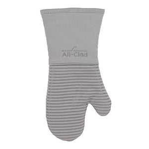 All-Clad Textiles Deluxe Heat and Stain Resistant Oven Mitt. Made of Silicone Treated Heavyweight 100-Percent Cotton Twill, Machine Washable, 14 x 6.5 Inches, Titanium