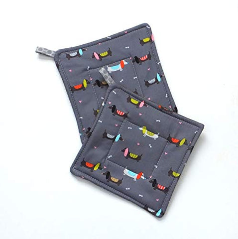 Dachshund Pot Holder Set of 2 Gray