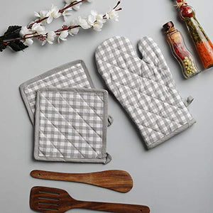 Cotton Oven Mitten And Pot Holders,3 Piece Set, Grey & White Check For Everyday Use