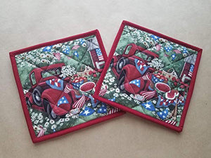 Red Classic Pick Up Truck Pot Holders Set of 2 Picnic Americana Watermelon Quilt Pendants Classic Vehicles Quilted Potholders Insulated Trivets Pair Hot Pads Patriotic Vintage Handmade Hostess Gift