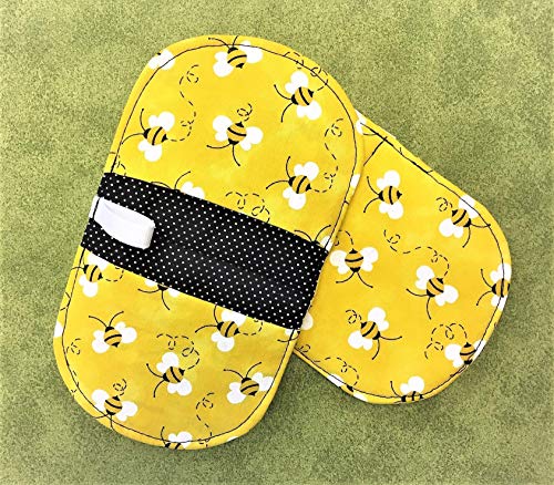 Set of 2 Bumble Bees White and Black on Yellow Oval Shaped Pot Holders Hot Pads Microwave Mitts