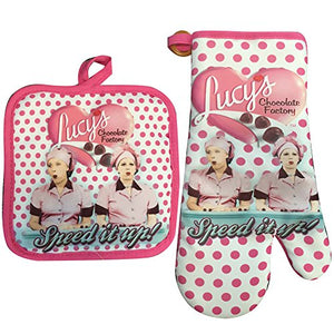 I Love Lucy Oven Mitt / Pot Holder Set