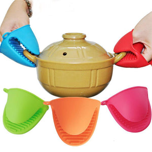 Wife Helper Heat Insulation Gloves Silicone Hand Clip Baking Tools