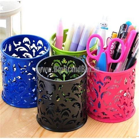 Round Hollow Pattern Pen Holder